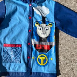 Rain Coat Child Size 6 Thomas The Train Blue  The Bottom Snap Does Not Work The Coat Is As New