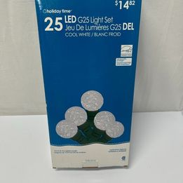 New Holiday Time 25 Snow Ball Outdoor Indoor Christmas Lights New In Box