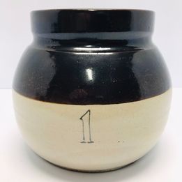 Grandma Antique Large Pottery Bean Pot Holds 4 Quarts Old and Well Cared For