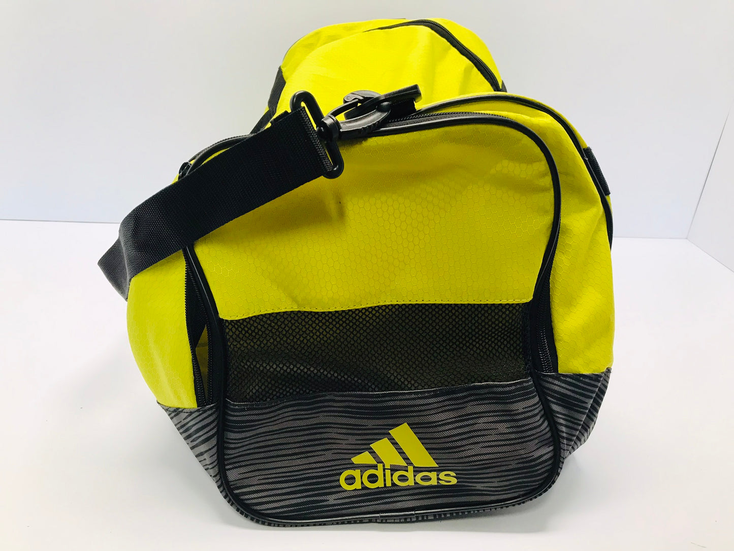 Adidas Sports Gym Travel Bag Lime Black Like New Used 1 Day