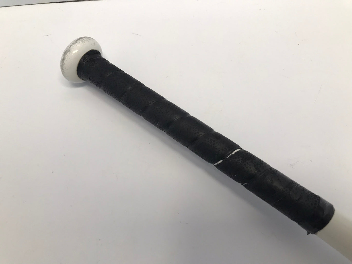 Baseball Bat 26 Inches 1403 Worth Freedom T-Ball Purple White