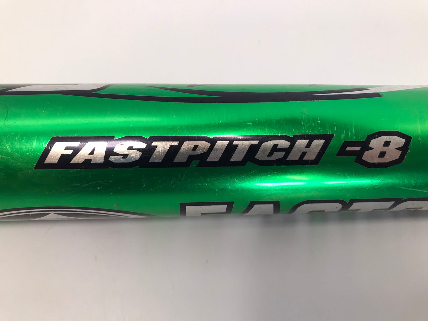 Baseball Bat 27 Inches 19 oz Easton Cyclone Softball Green Black