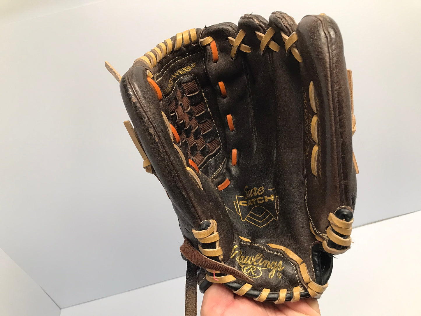 Baseball Glove Adult Size 12 Inch Rawlings Leather Brown Fits On Left Hand Like New