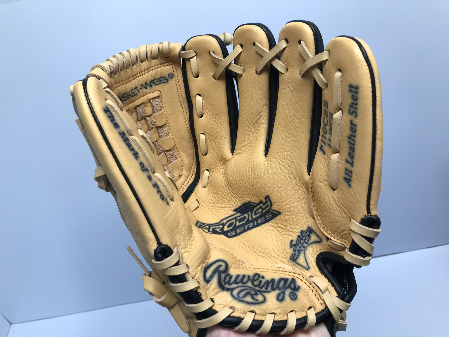 Baseball Glove Child Junior Size 11 Rawlings Leather Tan Like New Fits On Left Hand