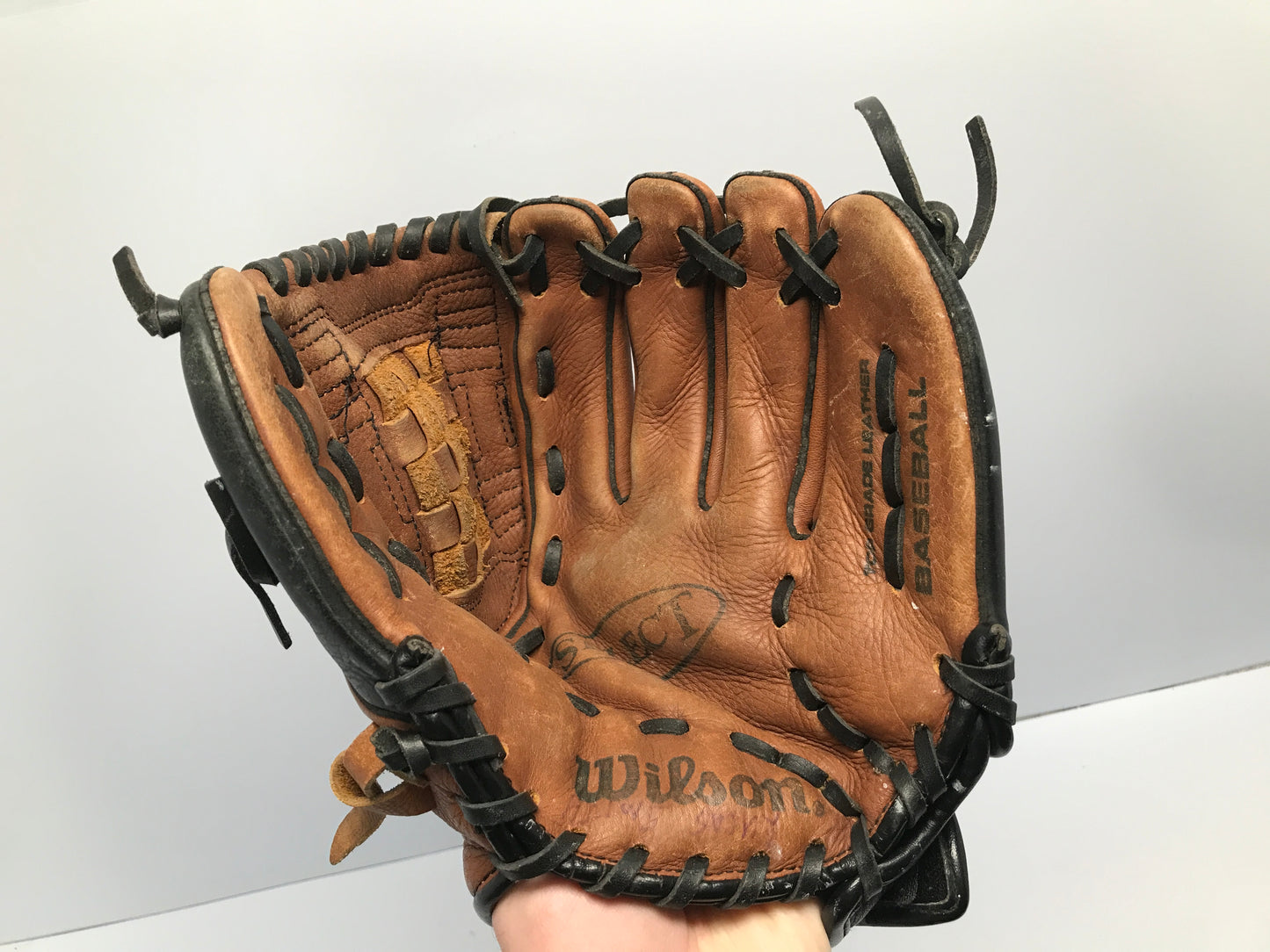 Baseball Glove Child Junior Size 11in Wilson Thick Leather Fits On Left Hand