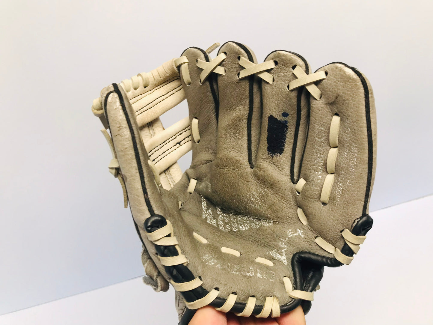 Baseball Glove Child Size 9 inch Mizuno Grey Leather Fits on Left Hand