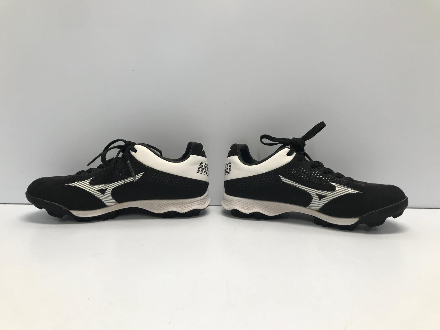 Baseball Shoes Cleats Child Size 1.5 Mizuno Black White Excellent