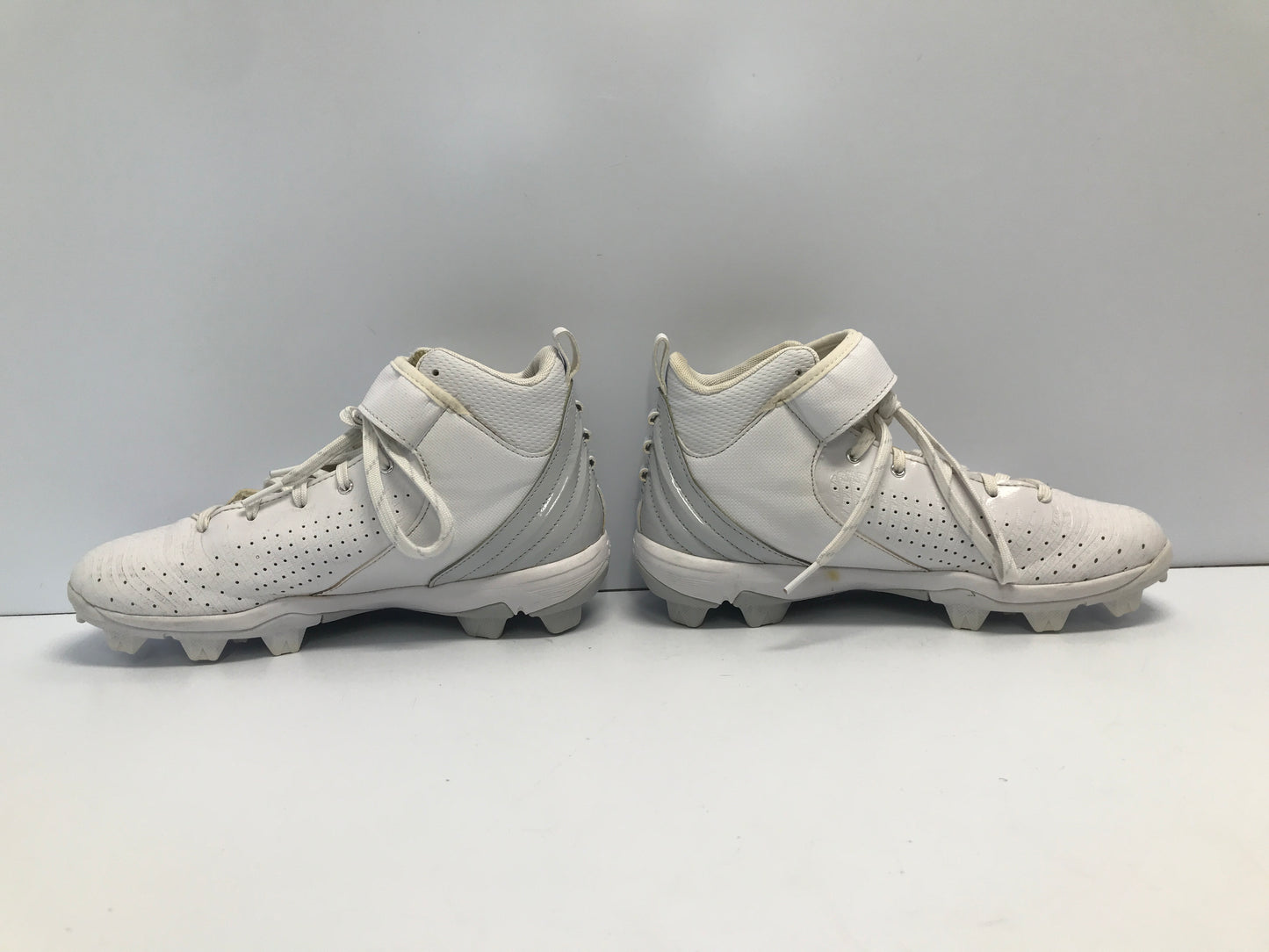 Baseball Shoes Cleats Child Size 5 Under Armour High Tops White Grey Excellent