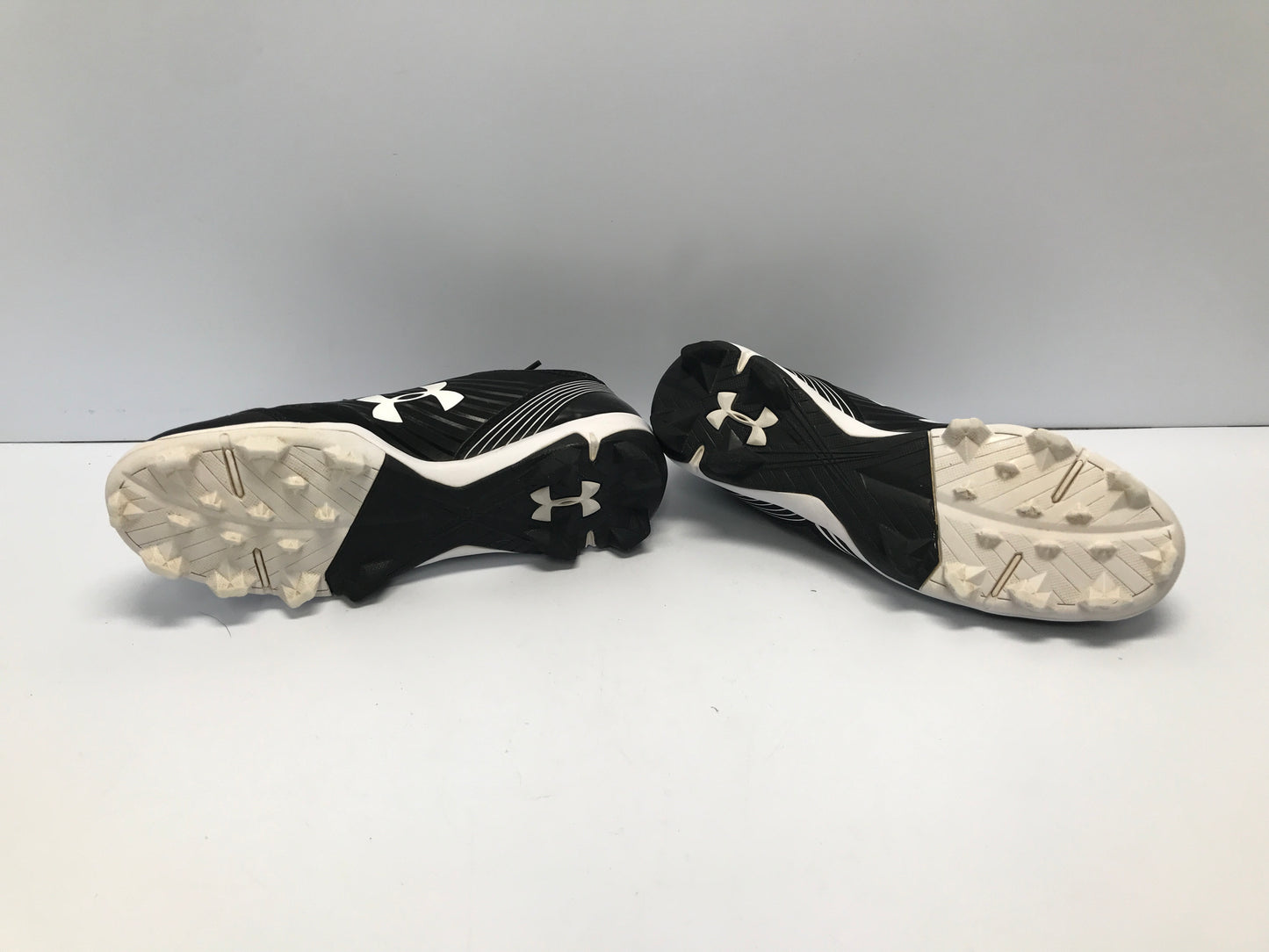Baseball Shoes Cleats Men's Size 8.5 Black White Under Armour Like New