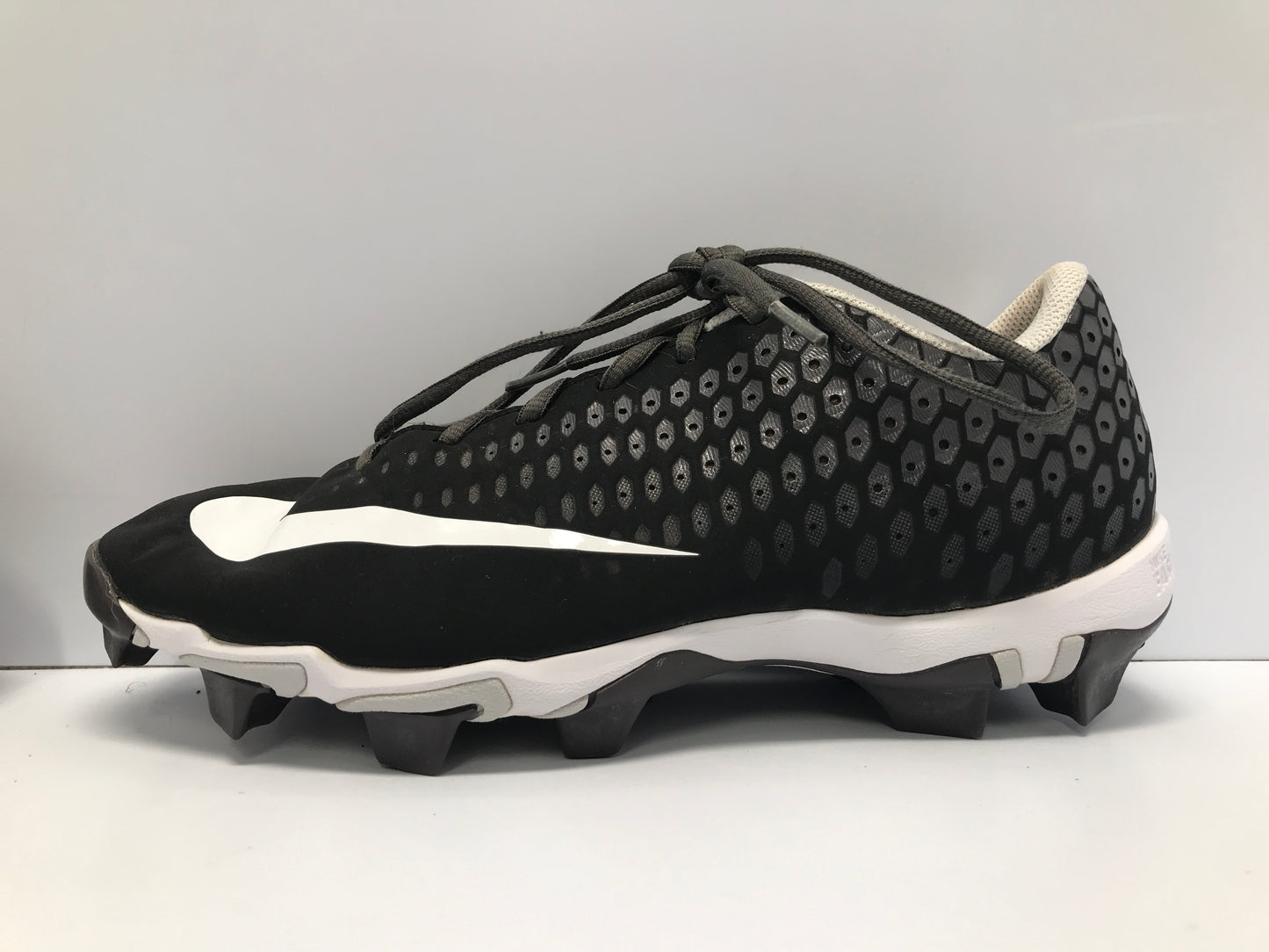 Baseball Shoes Cleats Men's Size 8 Wide Nike Vapor Black Grey White Like New