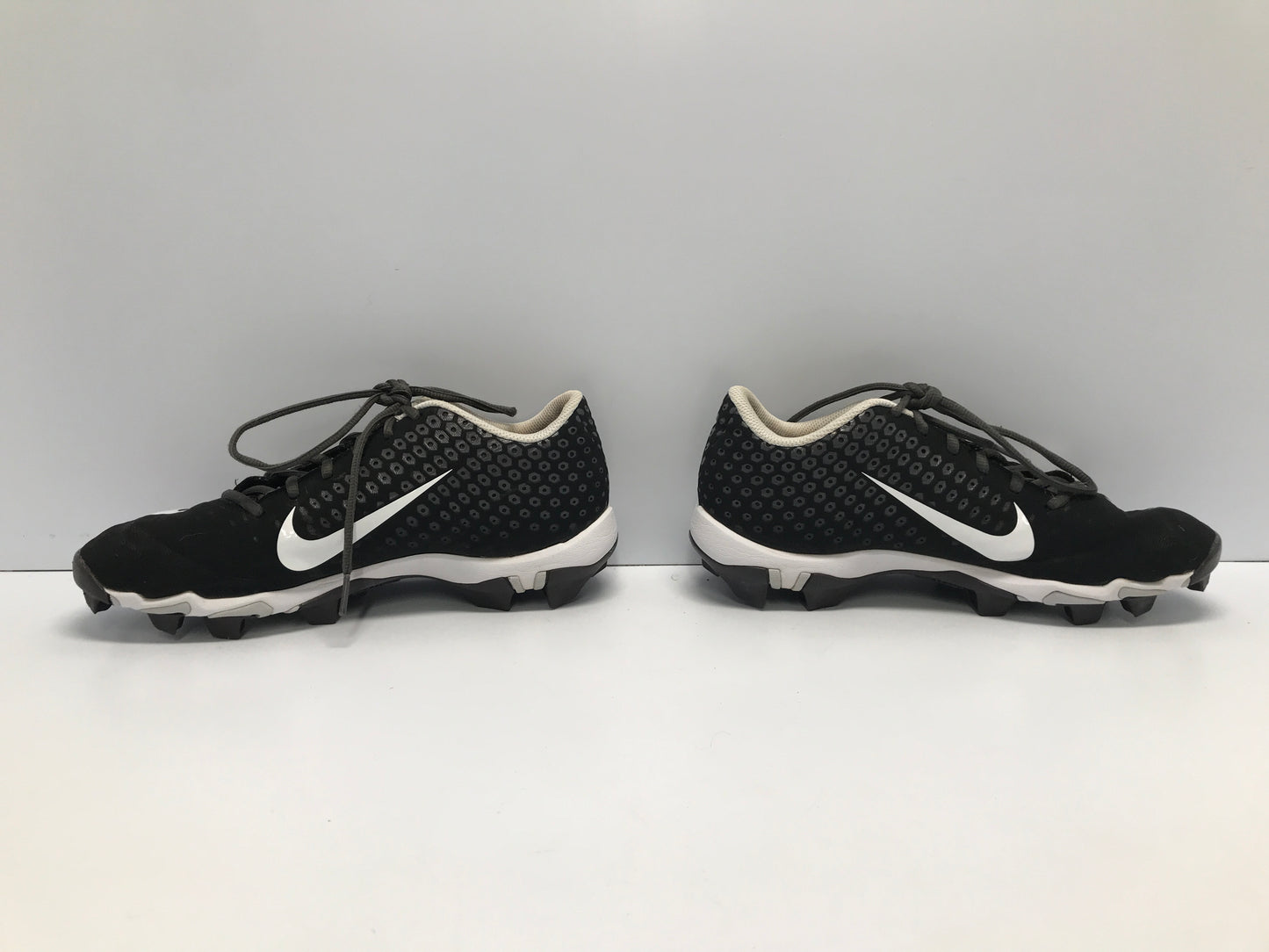Baseball Shoes Cleats Men's Size 8 Wide Nike Vapor Black Grey White Like New