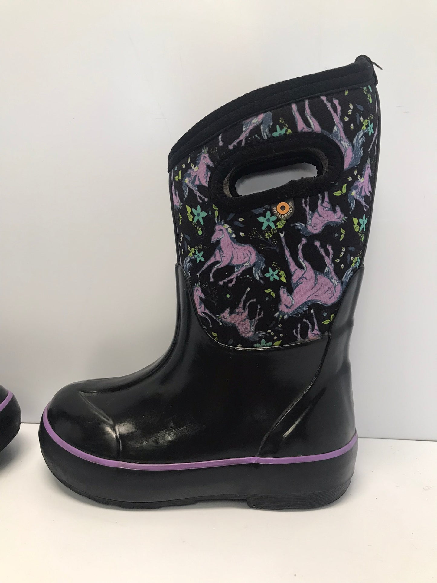 Bogs Brand Child Size 11 Black Purple Unicorns to - 30 degree Rain Winter Excellent
