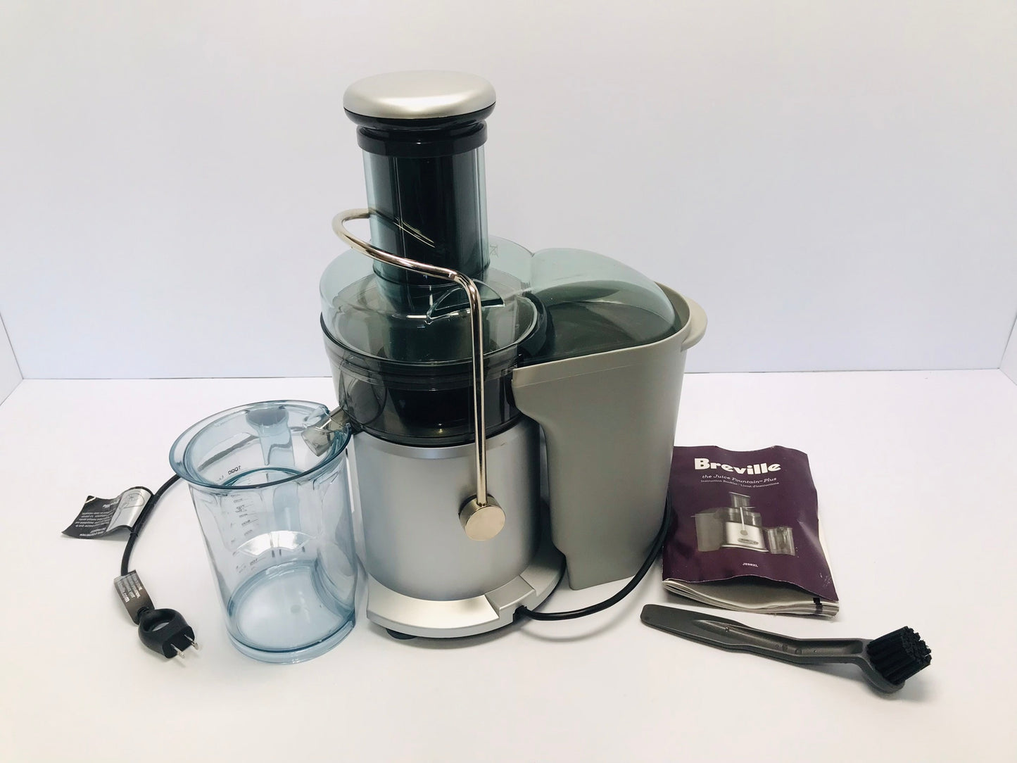 Braville The Juice Fountain Plus Used Once Like New Mint Condition