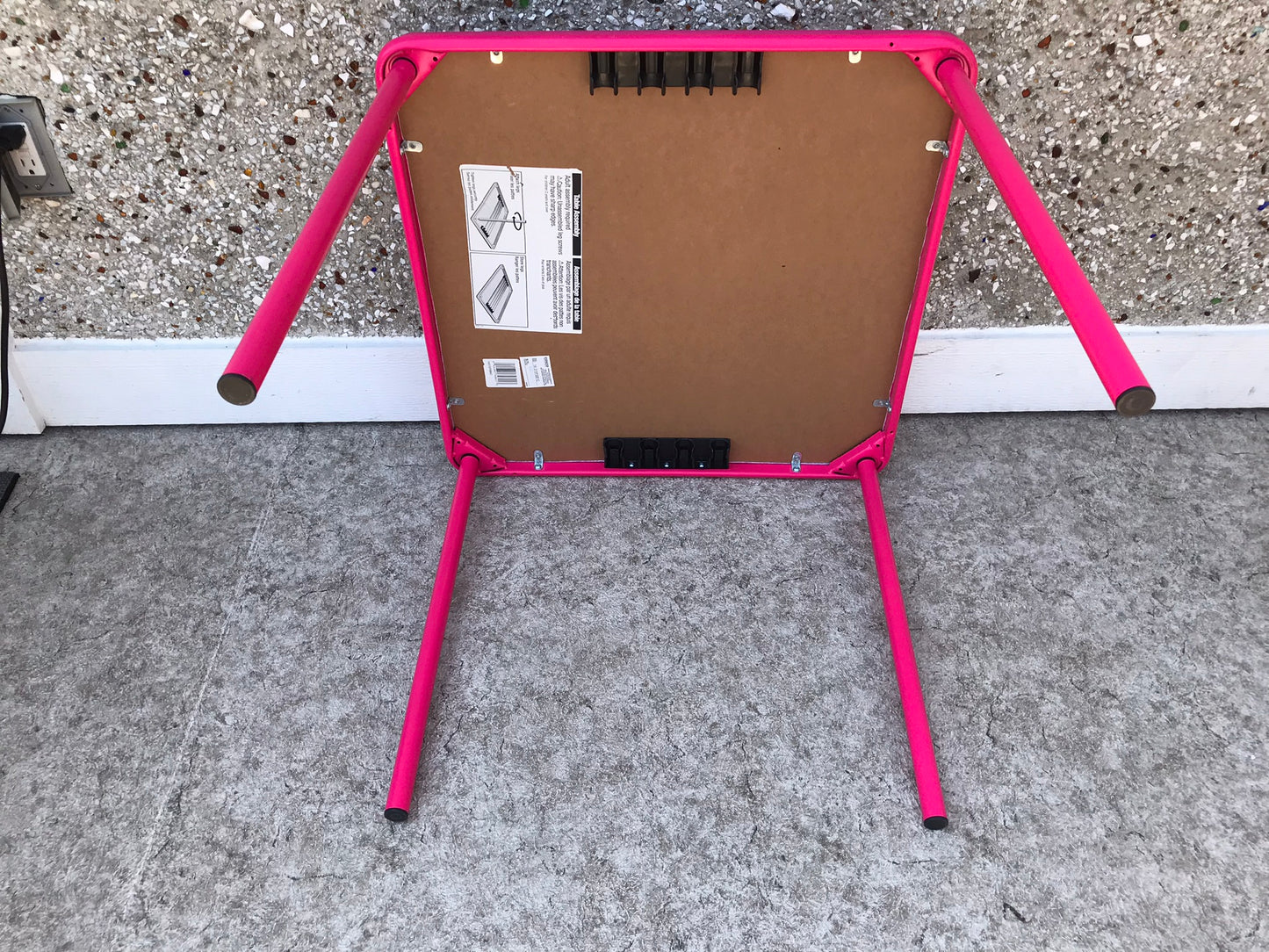 Children's Hot Pink Bubblegum Soft Top Party Table 24 x 24 x 24  inch Ideal for arts and crafts and parties. Legs Unscrew sit in brackets underneath for easy storage.