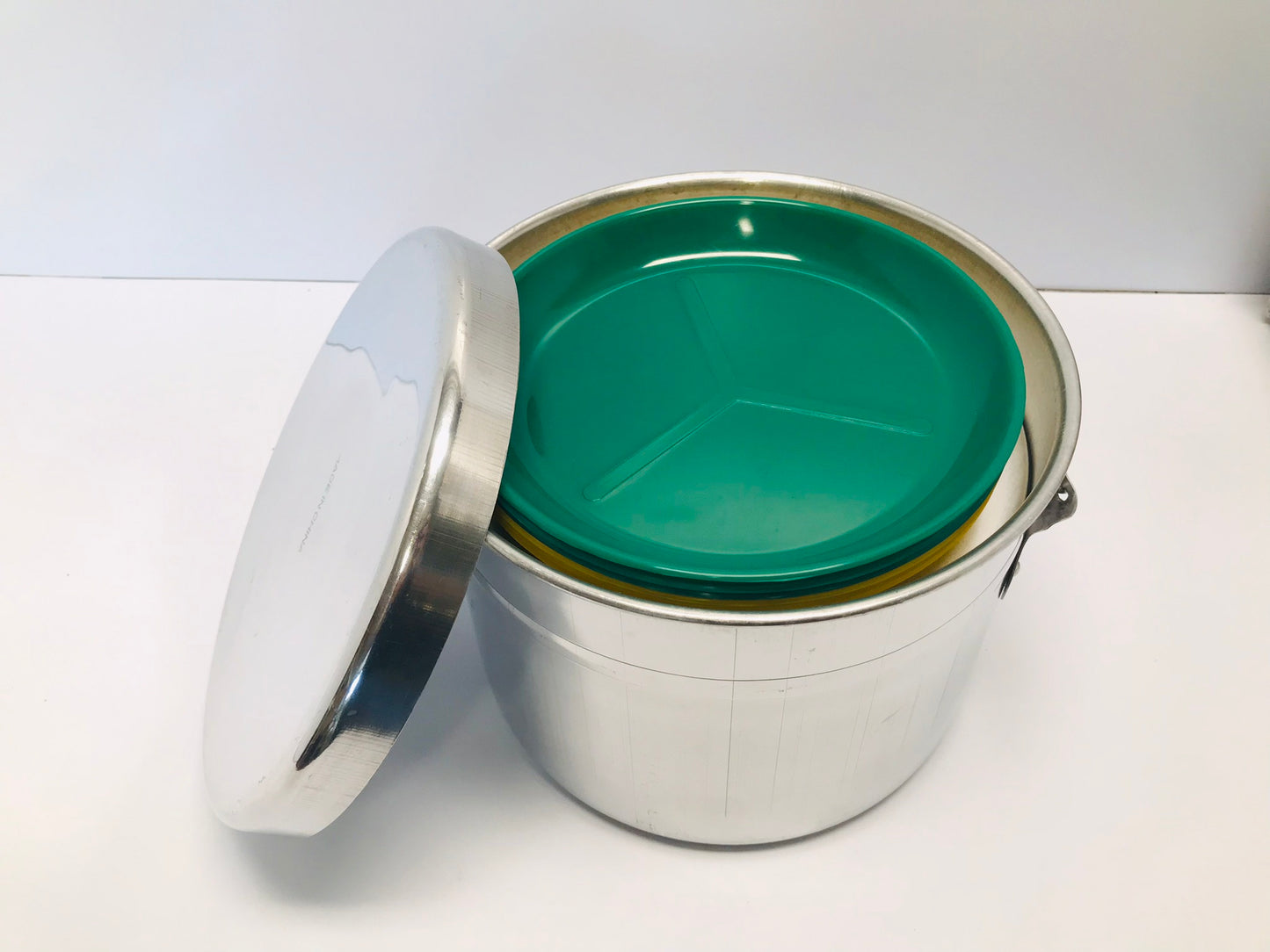 Camping 6 Family NEW Heavy Aluminum Plastic Cook Set