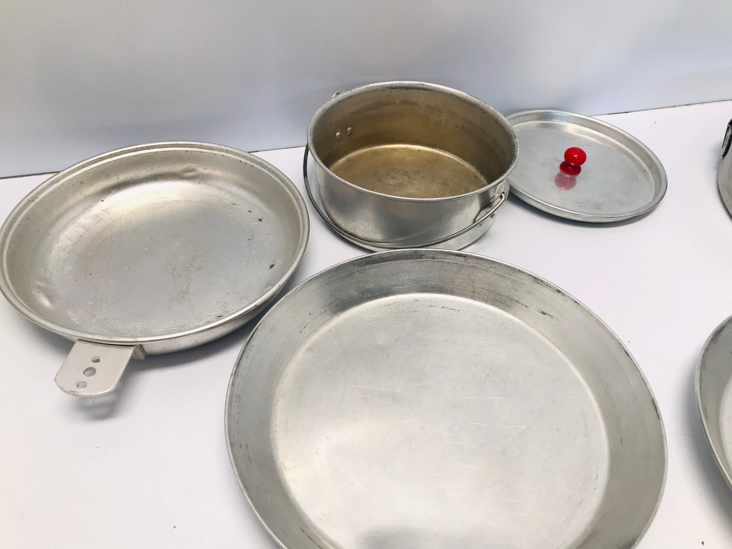 Camping Fishing Heavy Aluminum Camp Pots Dishes All In One Set