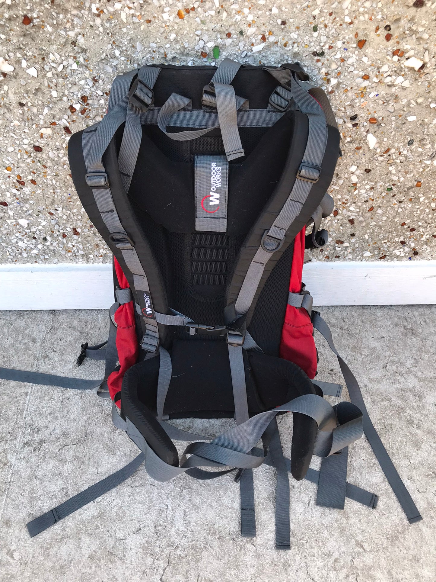 Camping Hiking Mountain Backpack Outdoor Works Black Red Grey New Used 1 hour