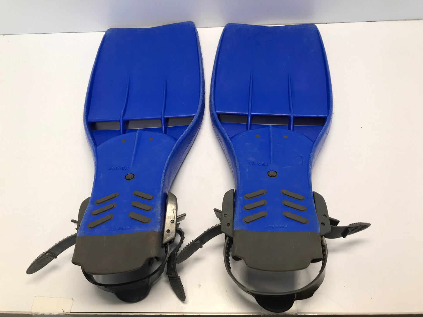 Snorkel Dive Fins Men's Shoe Size 9-10 Dagcor Blue Grey