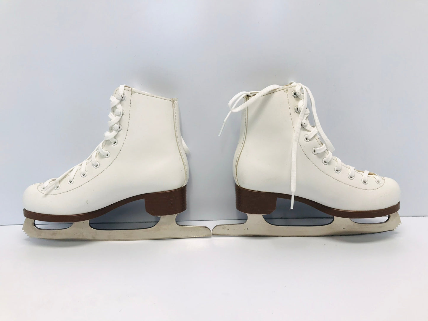 Figure Skates Child Size 3 Jackson Glacier Excellent Quality