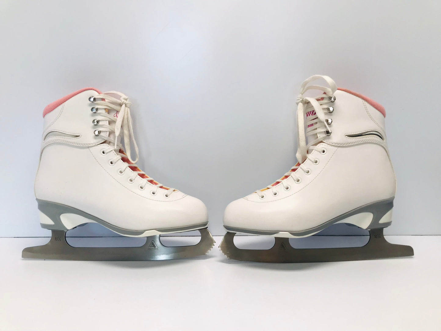 Figure Skates Ladies Size 9 Jackson Cameo White Pink New Demo Model