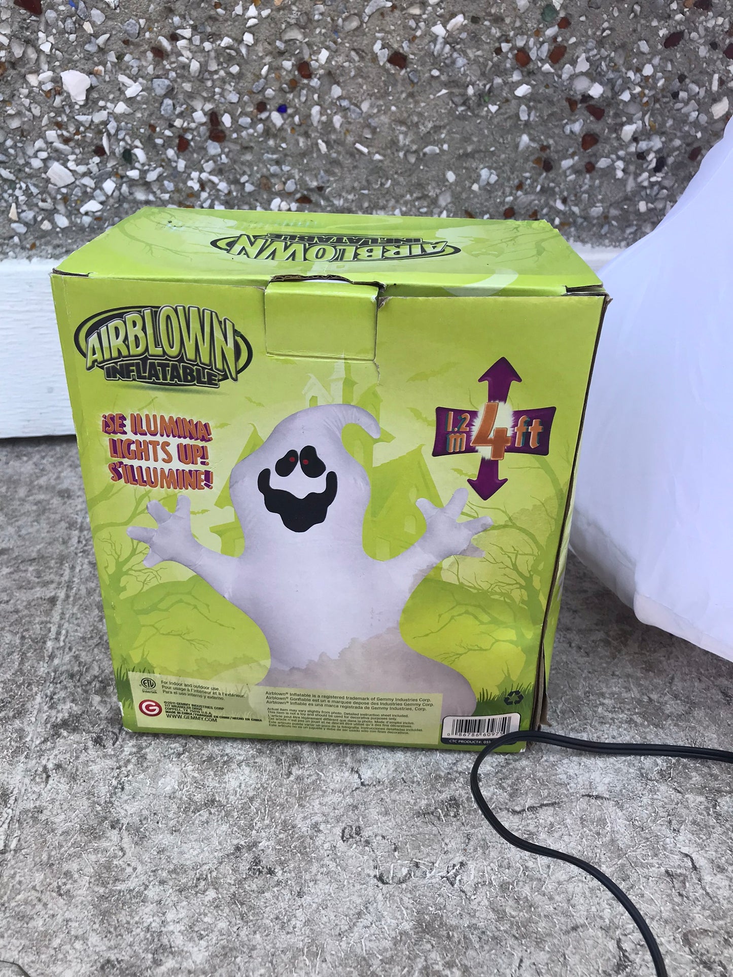 Halloween Outdoor Decoration Light Up Inflatable Ghost 4 Feet Tal Airblown