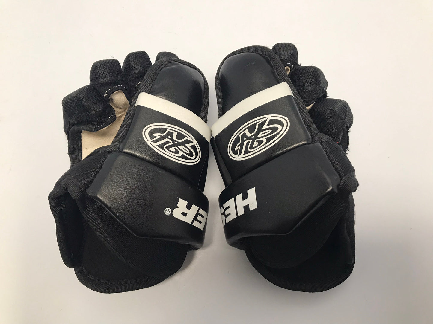 Hockey Gloves Child Size 9 inch Hespeler Like New