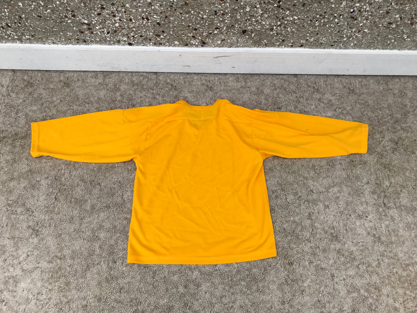Hockey Jersey Child Size 8 Junior Golden Like New