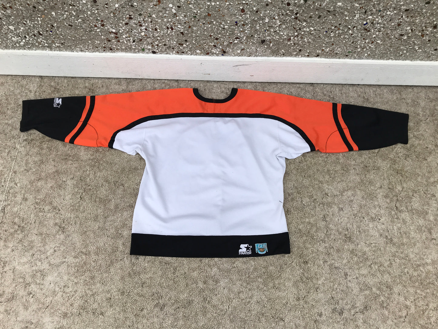 Hockey Jersey Men's Size Large Vintage Starter Philadelphia Flyers RARE