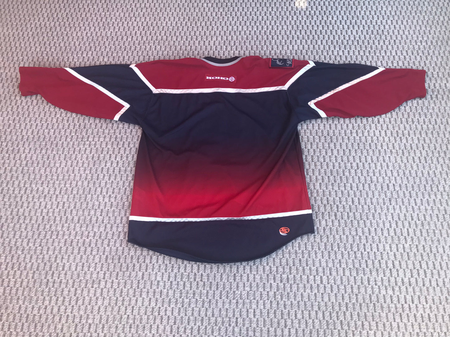 Hockey Jersey Men's Size X Large NHL Vancouver Canucks Vintage Blue Red Silver RARE