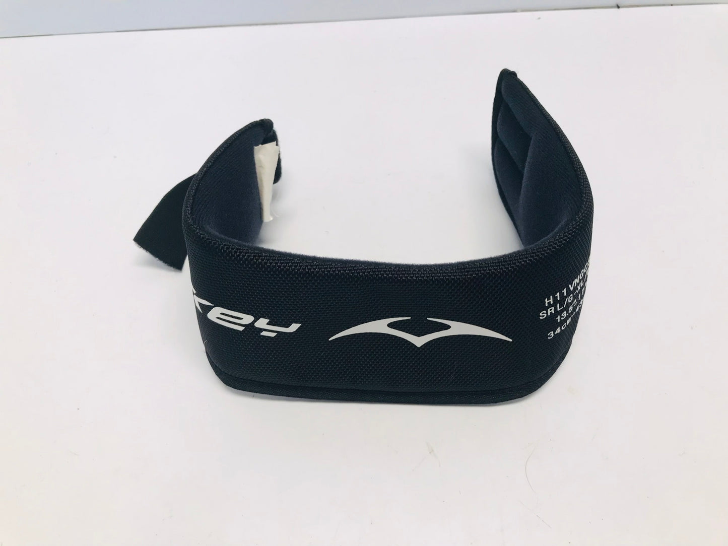 Hockey Neck Guard Men's Size Lg-X Large 13.5-17 inch Vic Hockey Black New