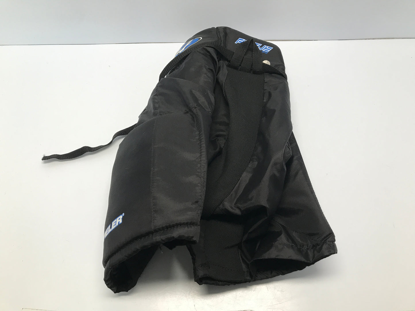 Hockey Pants Child Junior Size Small Age 6-8 Hespeler Like New