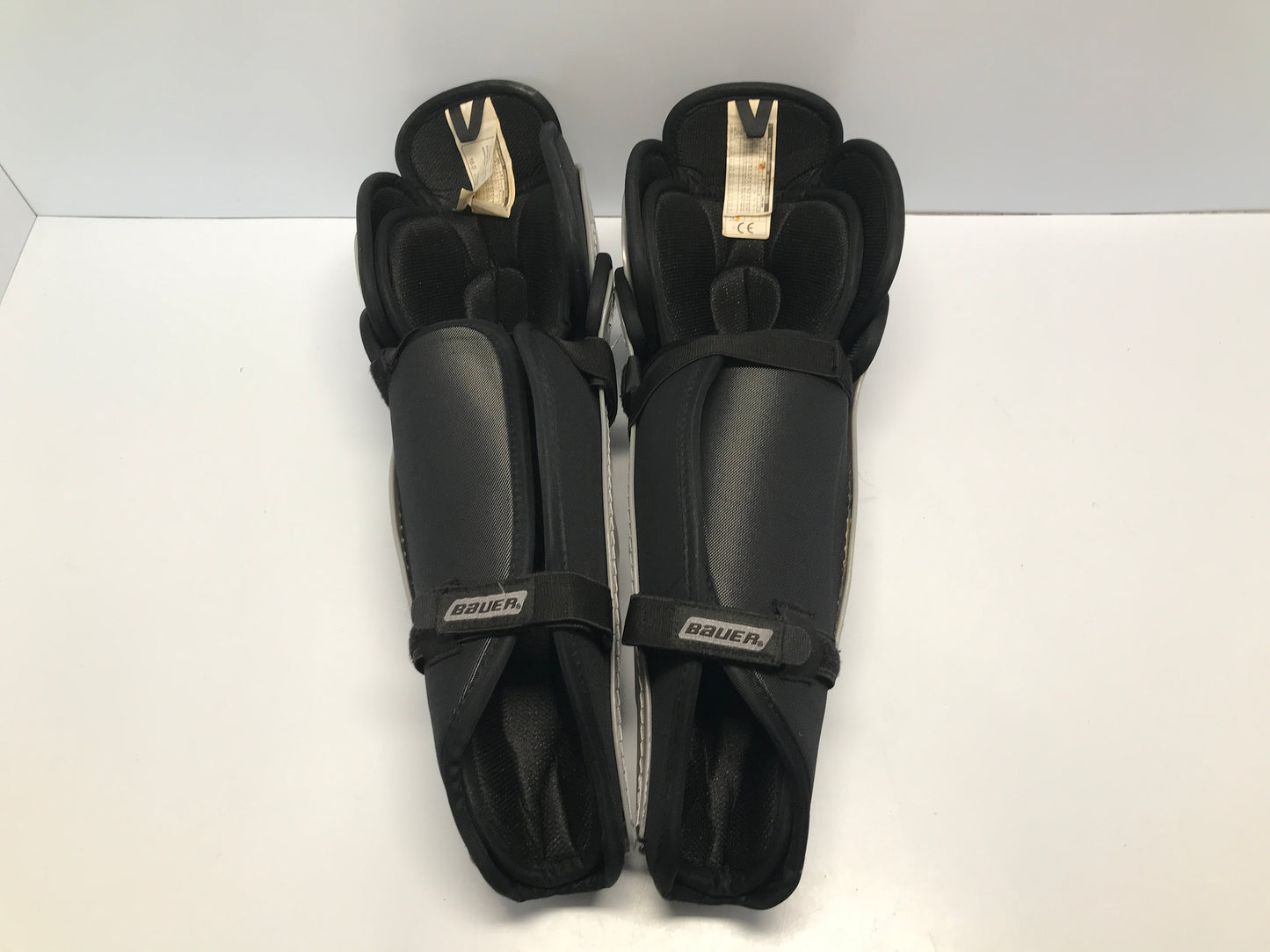 Hockey Shin Pads Men's Senior Size 16in Bauer Pro Grey Black