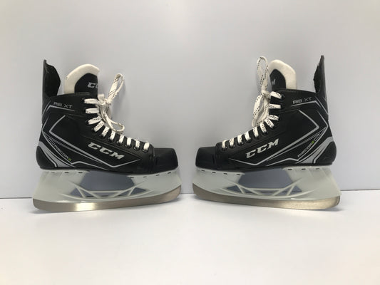 Hockey Skates Child Shoe Size 5 Skate Size 4 CCM NEW