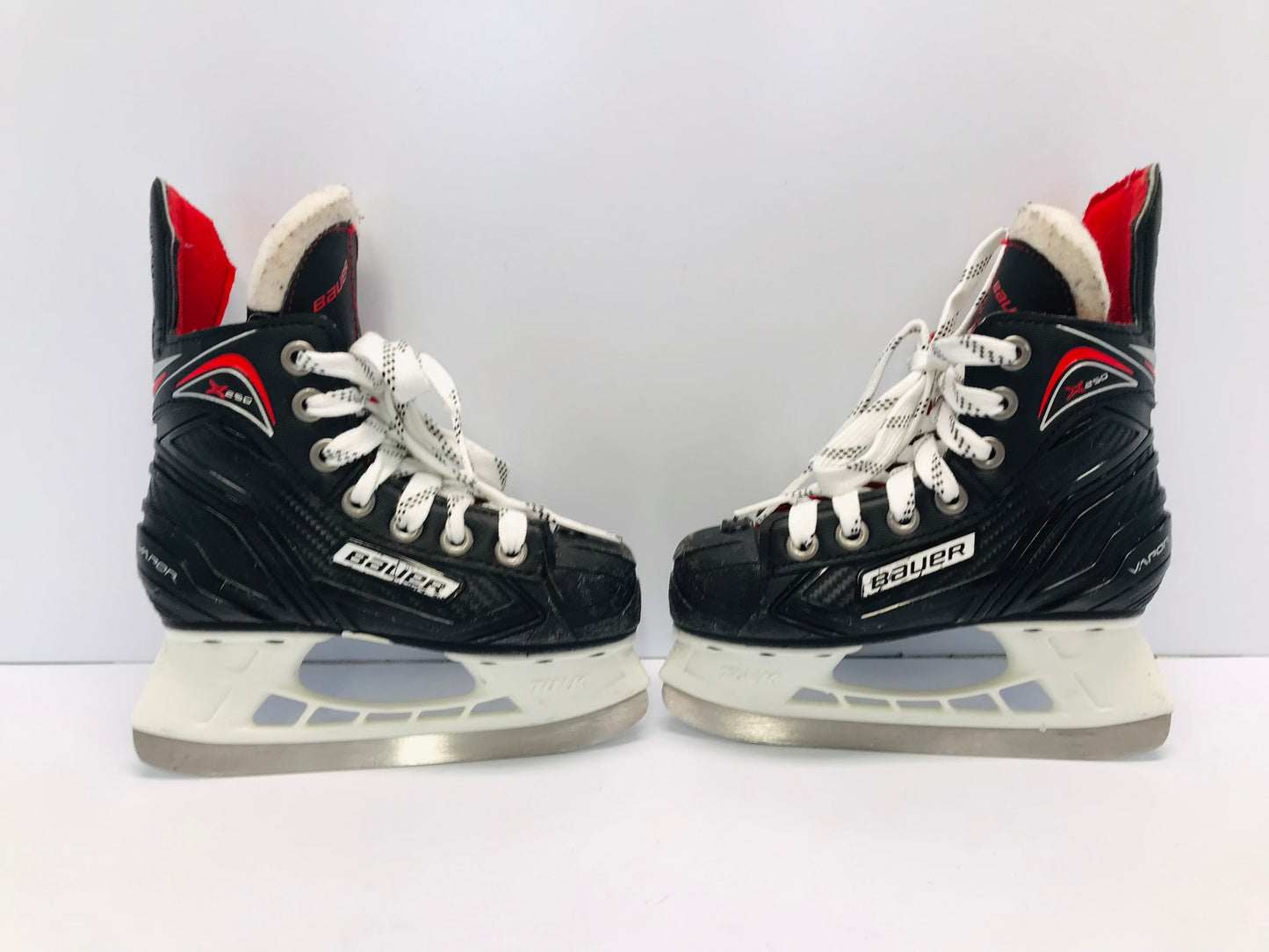 Hockey Skates Child Size 10 Shoe Size Toddler Bauer Vapor Excellent