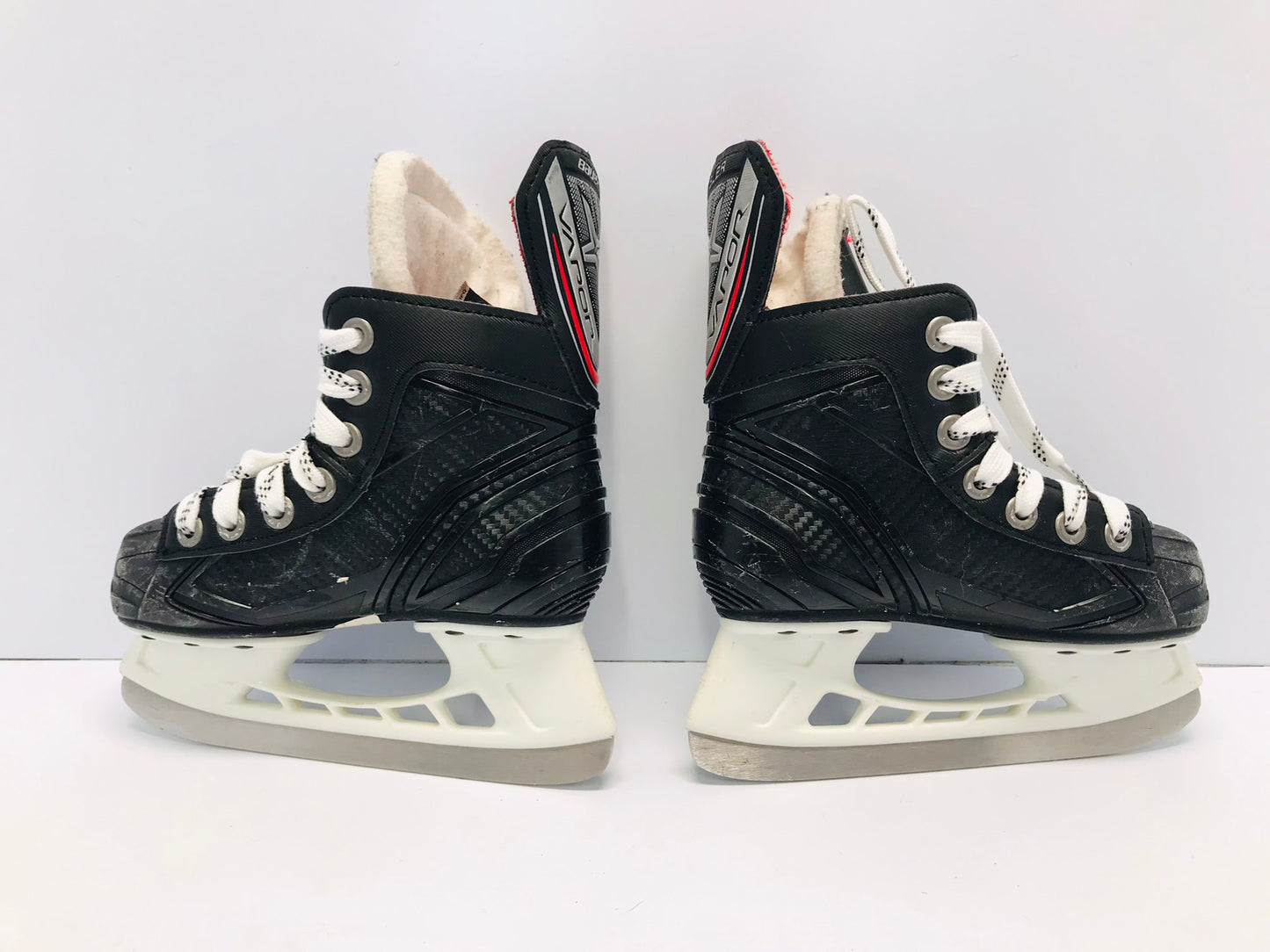 Hockey Skates Child Size 10 Shoe Size Toddler Bauer Vapor Excellent