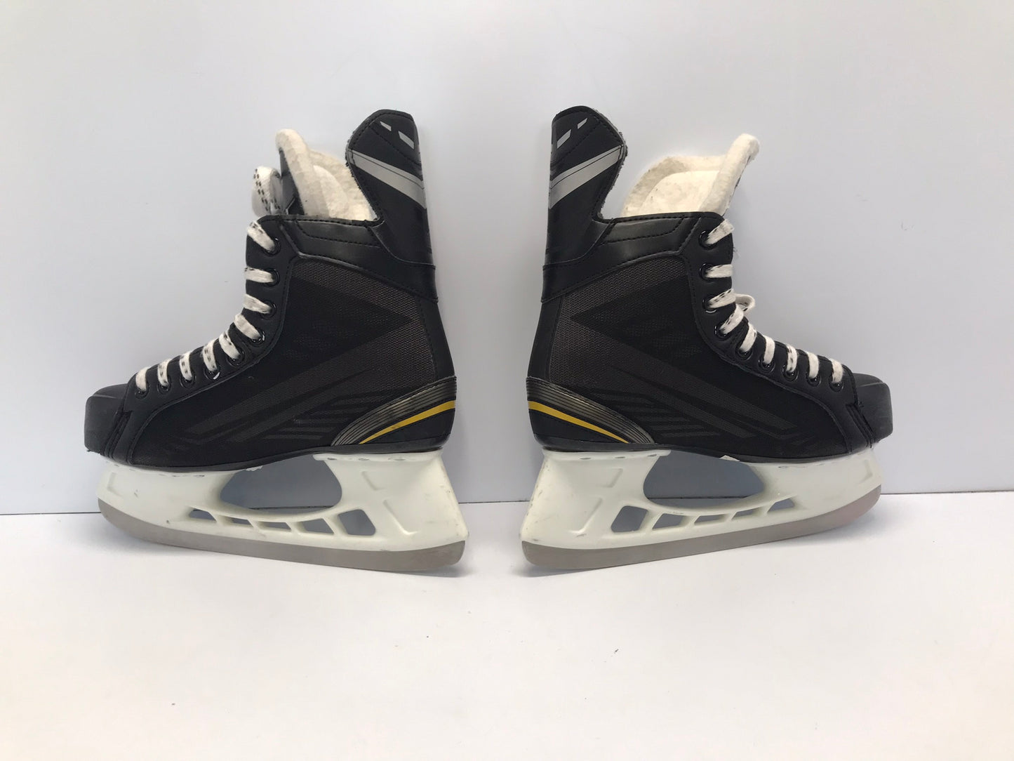 Hockey Skates Men Size 6 Shoe 5 Skate Size Bauer Supreme Like New Perfect