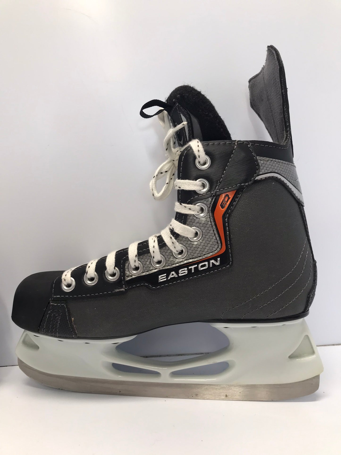 Hockey Skates Men Size 6 Shoe 5 Skate Size Easton  Like New