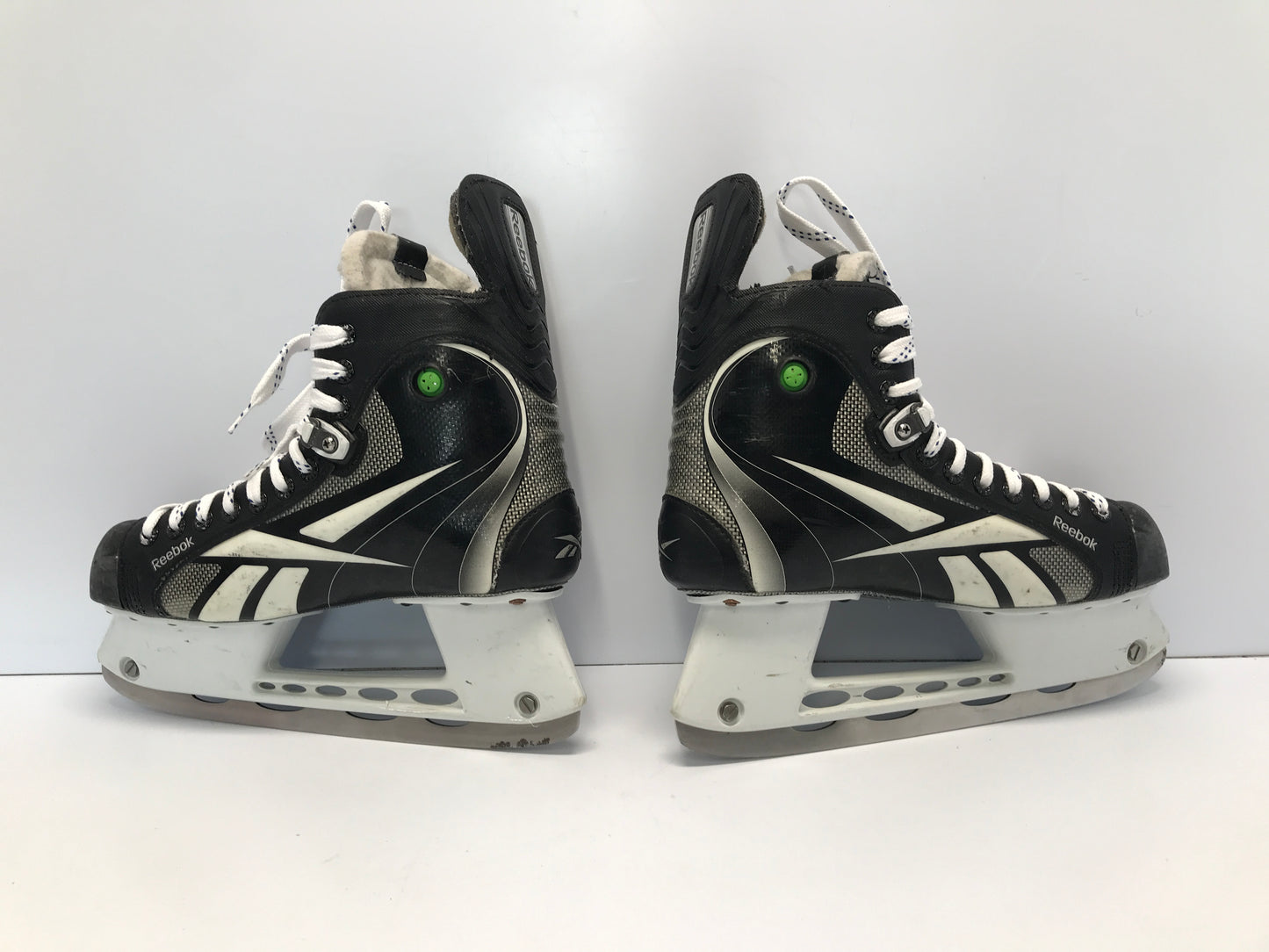 Hockey Skates Men's Senior Shoe Size 9 Skate Size 7.5 Reebox