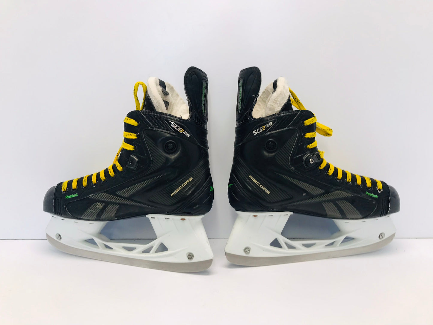 Hockey Skates Men's Shoe Size 10 Skate Size 8.5 Reebox Ribcore Excellent