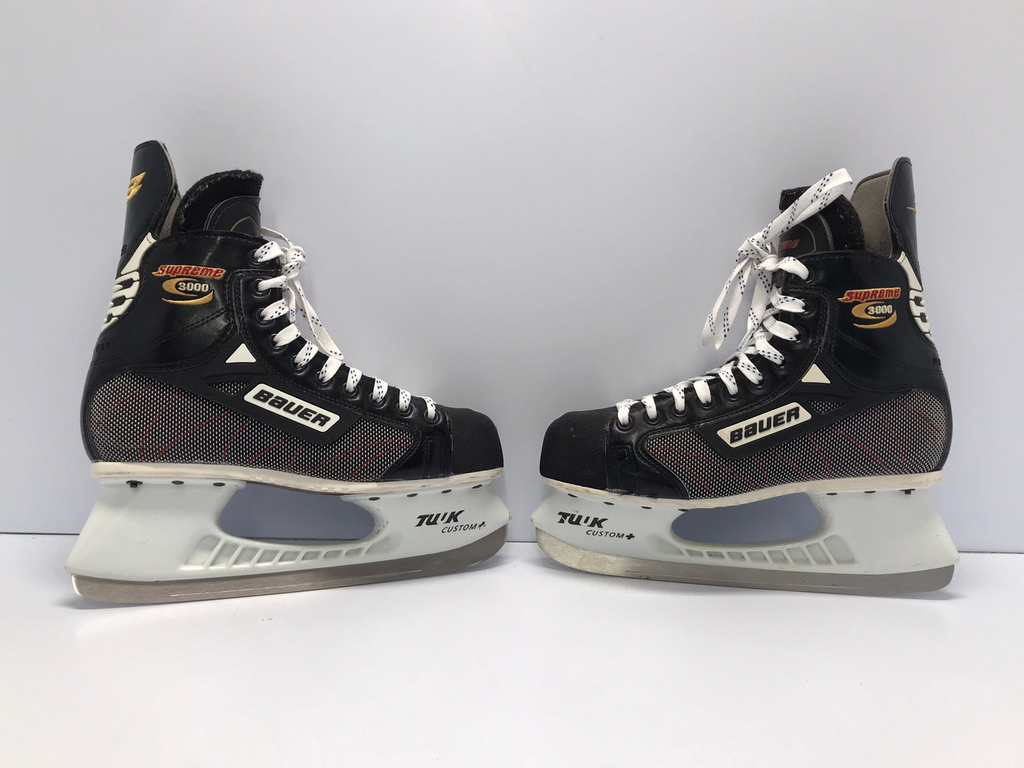 Hockey Skates Men's Shoe Size 7 Skate Size 6 Bauer Supreme 3000 Excellent