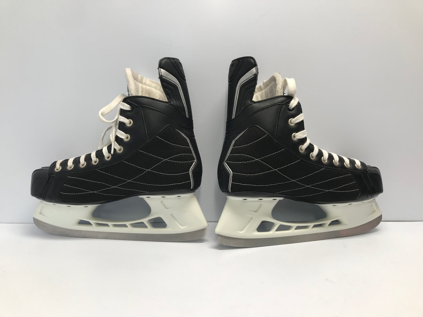 Hockey Skates Men's Size 10.5 Shoe 9 Skate Size Bauer Nexus New
