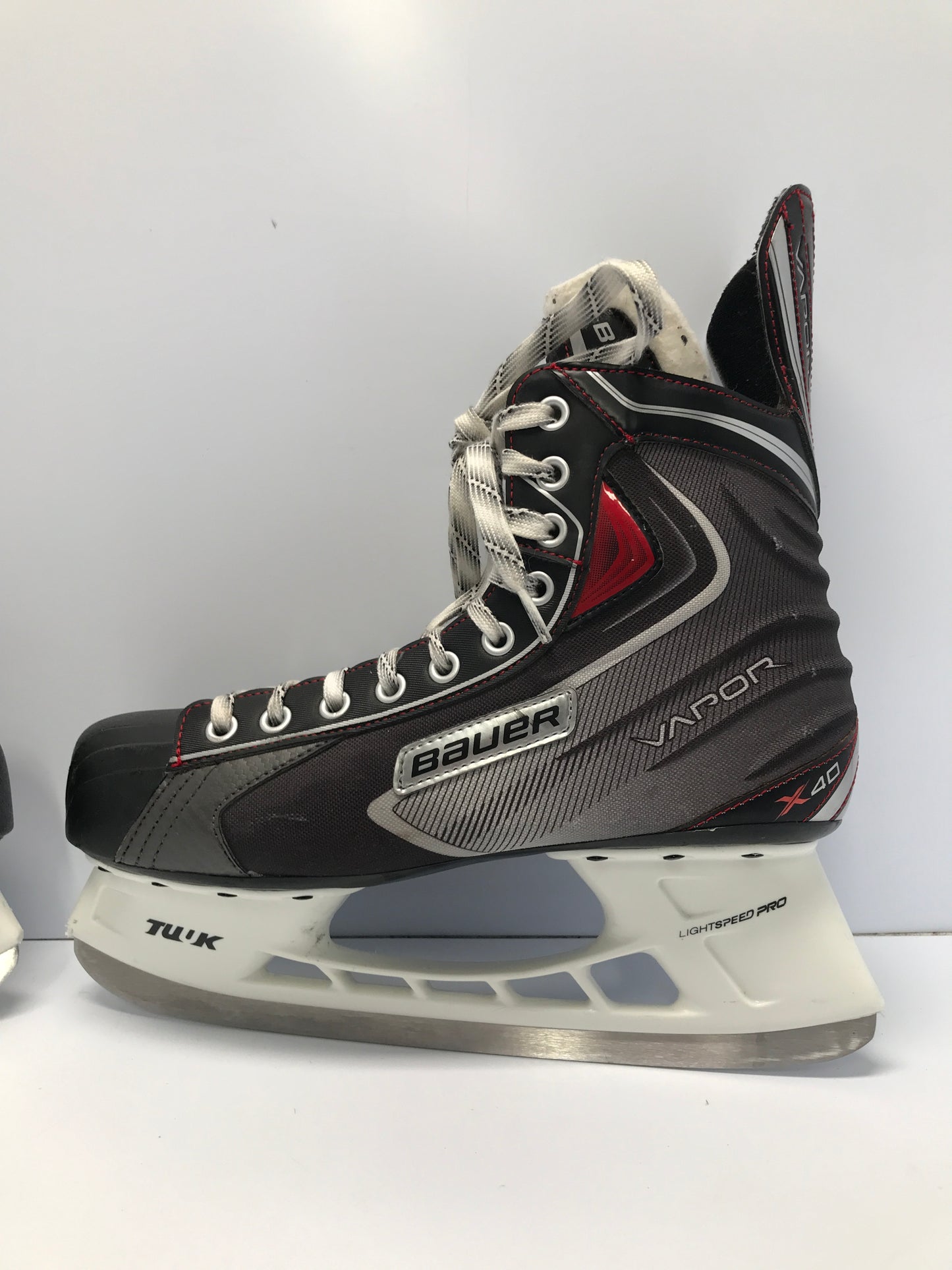 Hockey Skates Men's Size 11.5 Shoe 10 Skate Size Bauer Vapor Excellent Like New