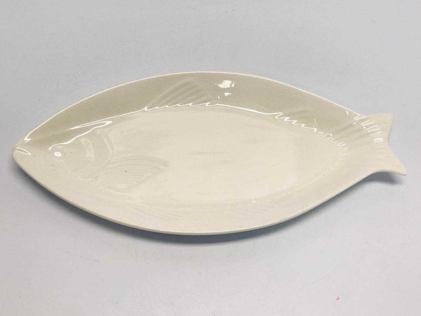 Maxwell Williams Quality White Porceline Salmon Fish Plate Platter Large 14 inch