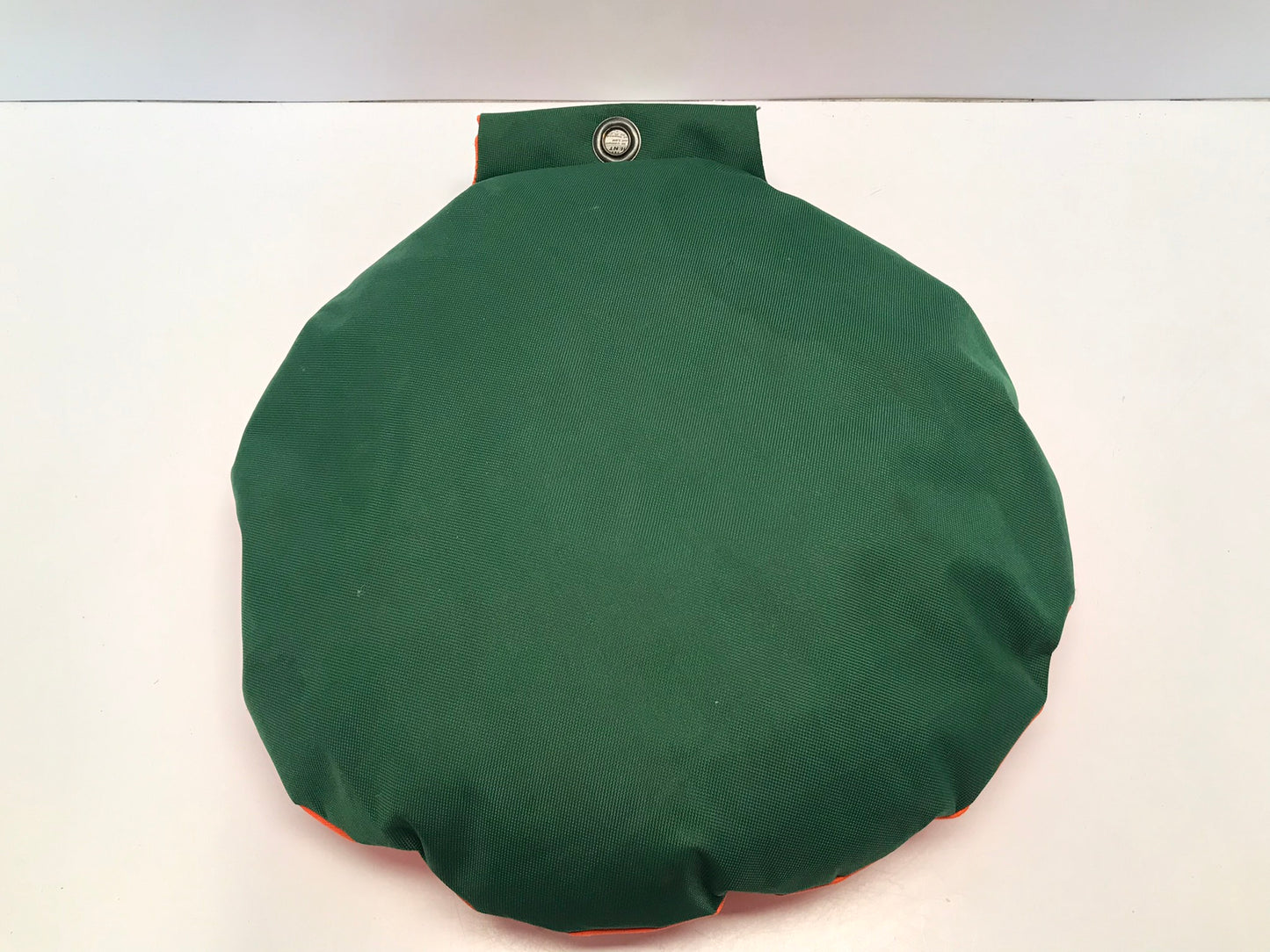 NEP Outdoors Heat-A-SEAT 16 inch Insulated Camping Fishing Boating Sports Events Adventure Seat Cushion Pillow Like New