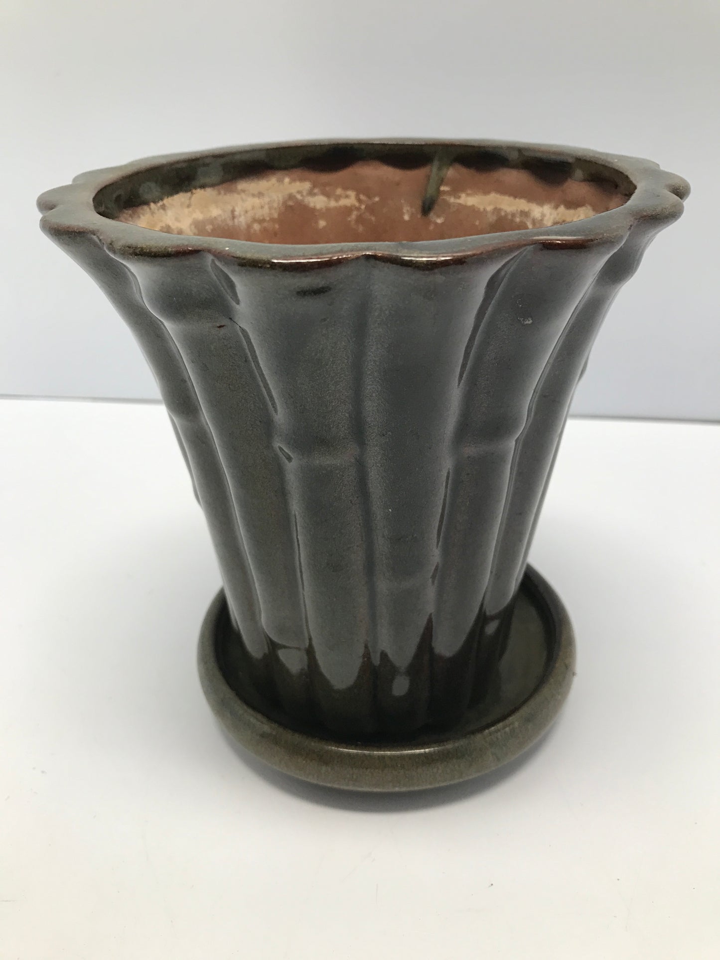 Pottery Indoor Planter With Base 6x7x5in Sage Green 1 Tiny Chip