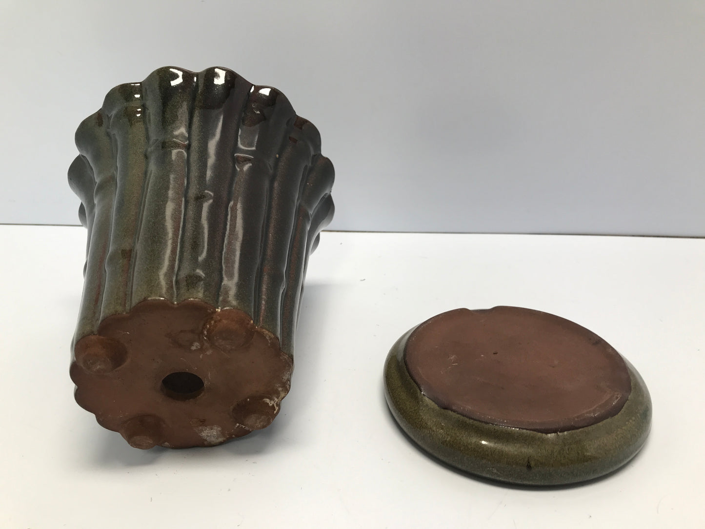 Pottery Indoor Planter With Base 6x7x5in Sage Green 1 Tiny Chip