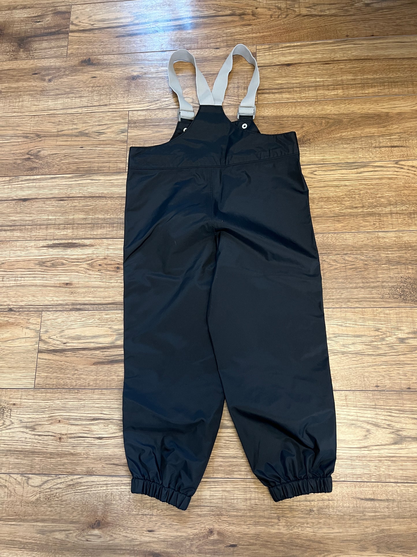 Rain Pants Child Size 6 Mec Herritage Black with Bib With Straps Excellent