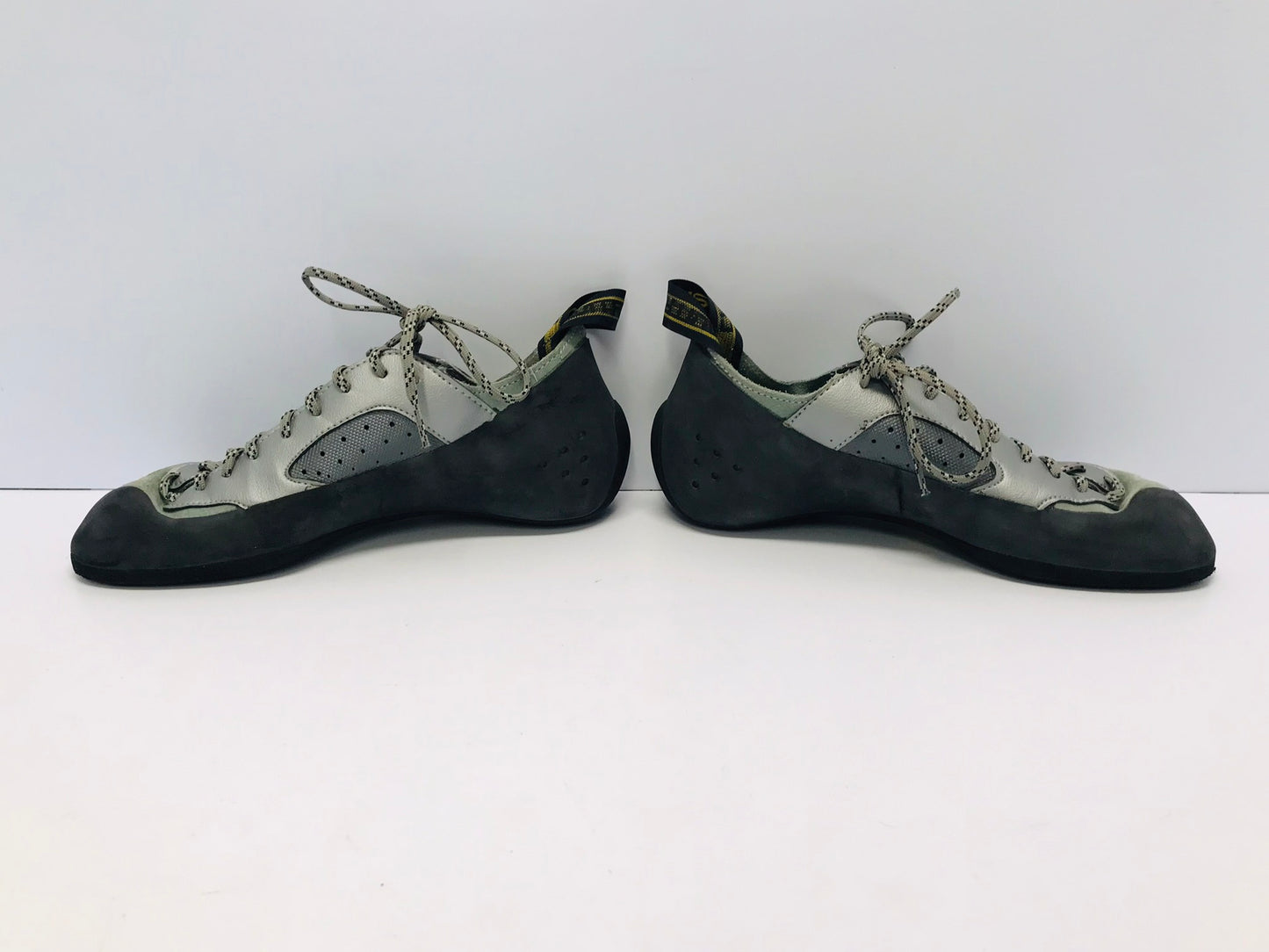 Rock Climbing Shoes Ladies La Sportiva Size 8 Grey Like New