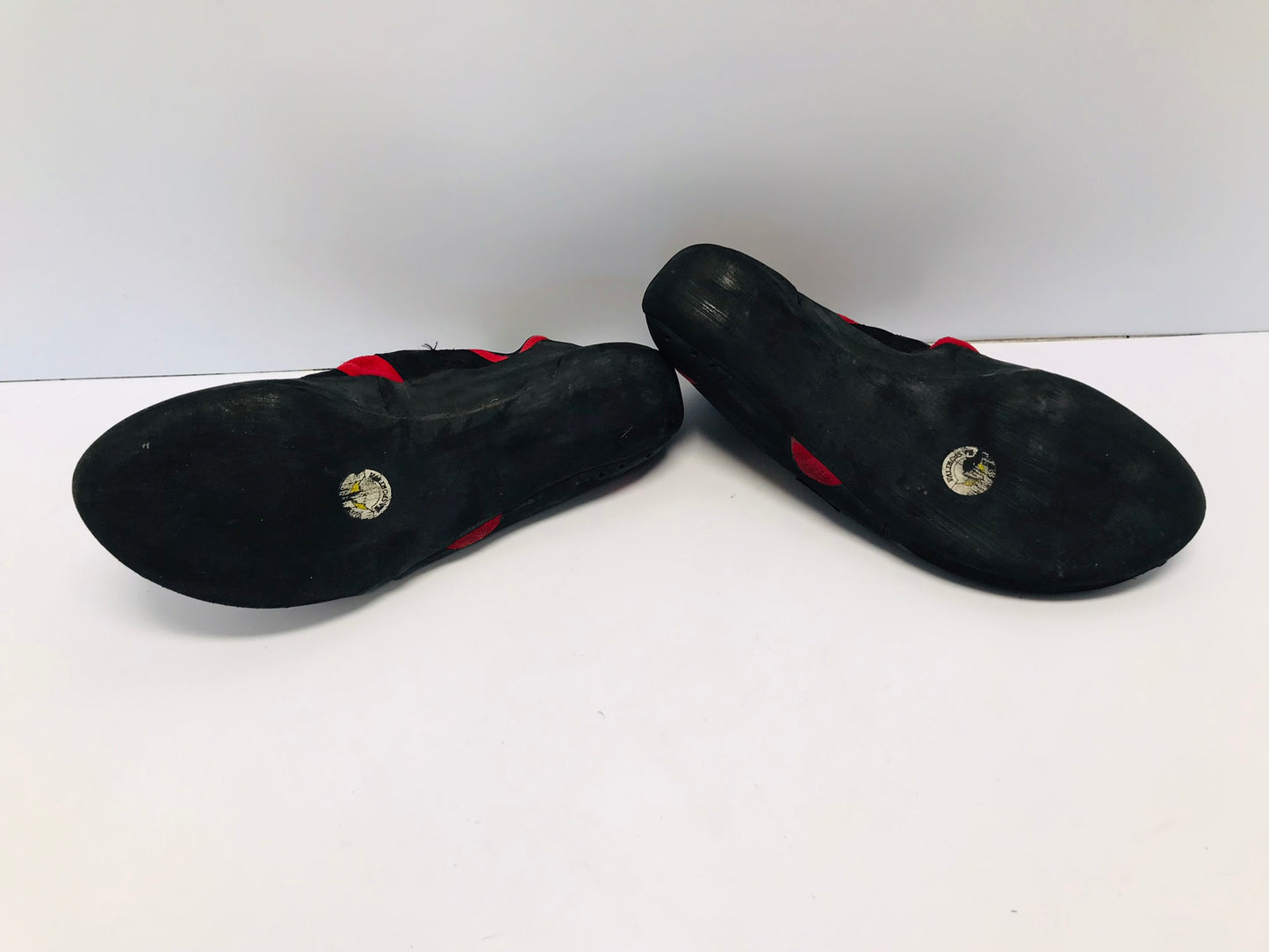 Rock Climbing Shoes Ladies Size 8.5 La Sportiva Red Black