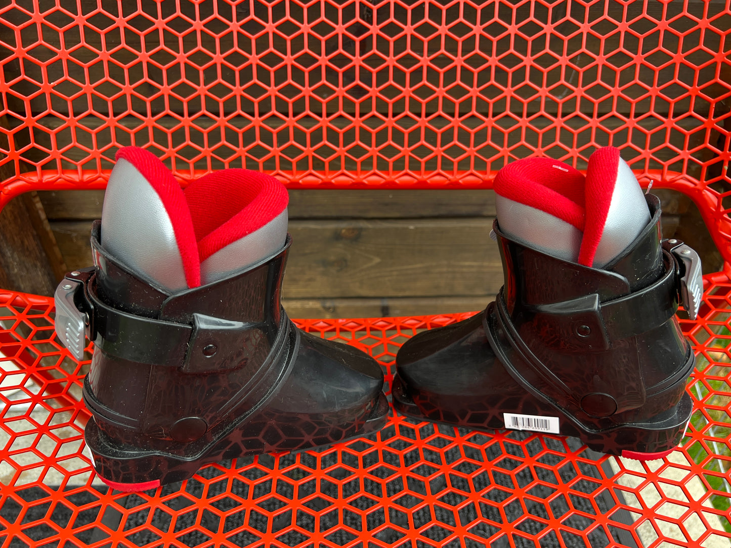 Ski Boots Mondo Size 15.5 child Size 8 Alpina New With Tags 190 mm Black Red Toddler Size